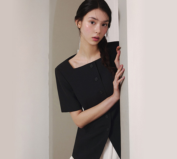 PRE-SUMMER 1ST DROP